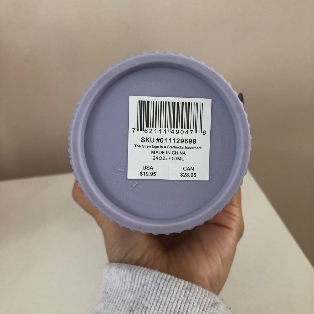 NWT 2021 Starbucks Studded Tumbler Matte Lilac Lavender Venti 24 oz. - Picture 3 of 3